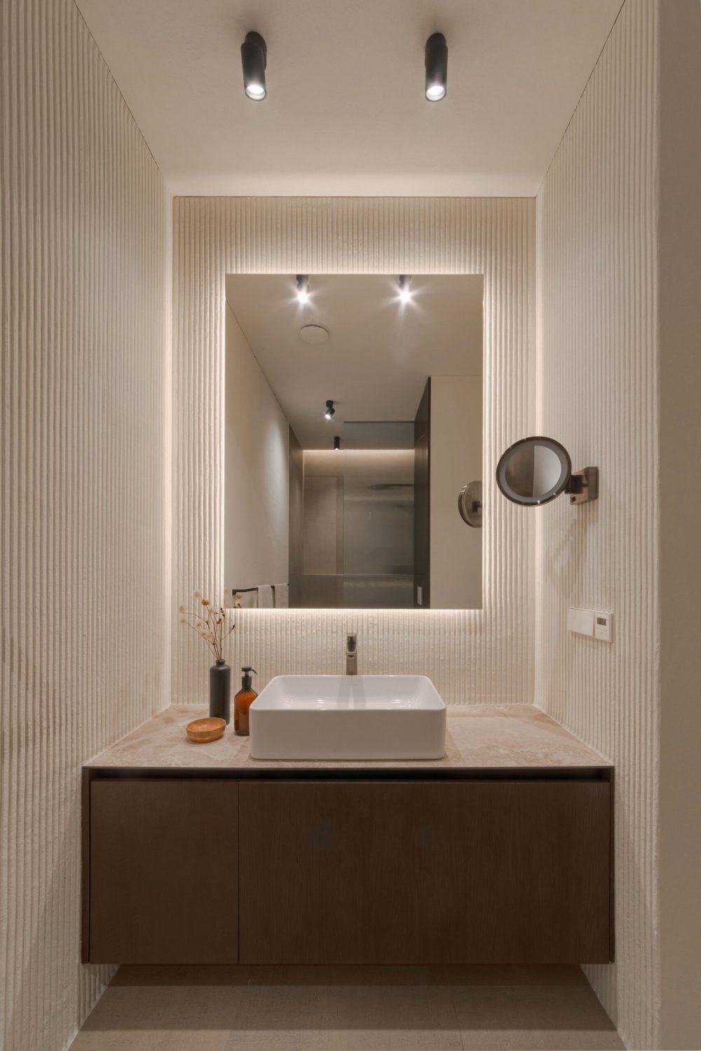 fotografė - Mona Avik