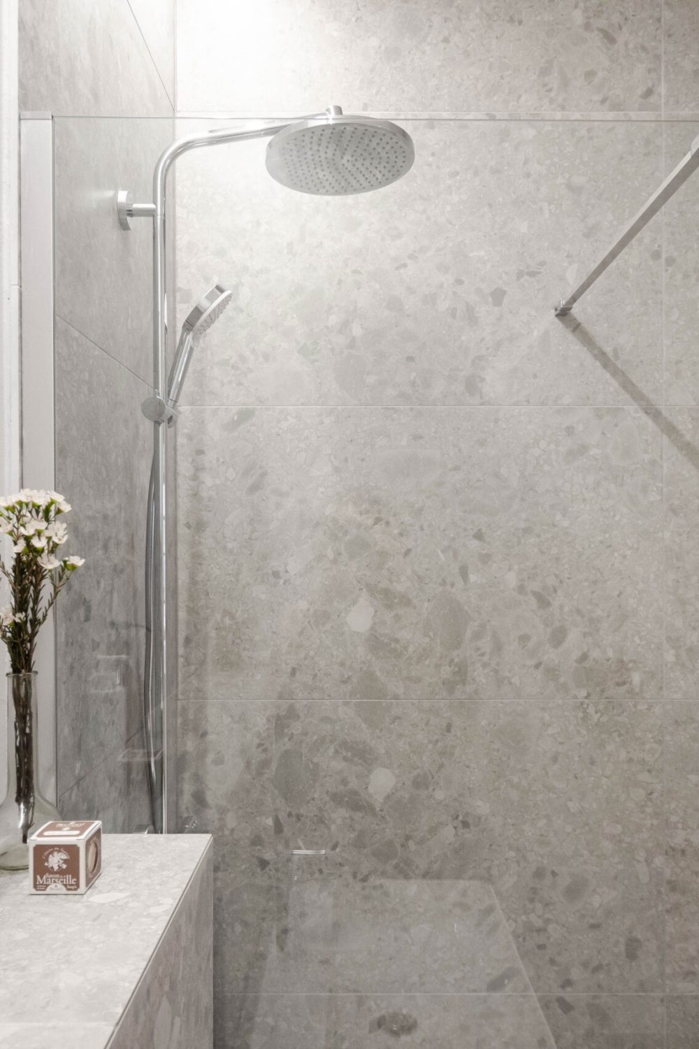 IKURES_gelezinkelio-butas_0215