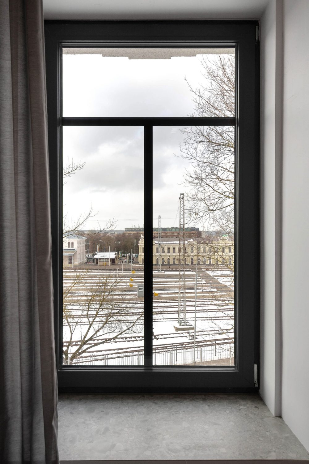 IKURES_gelezinkelio-butas_0272