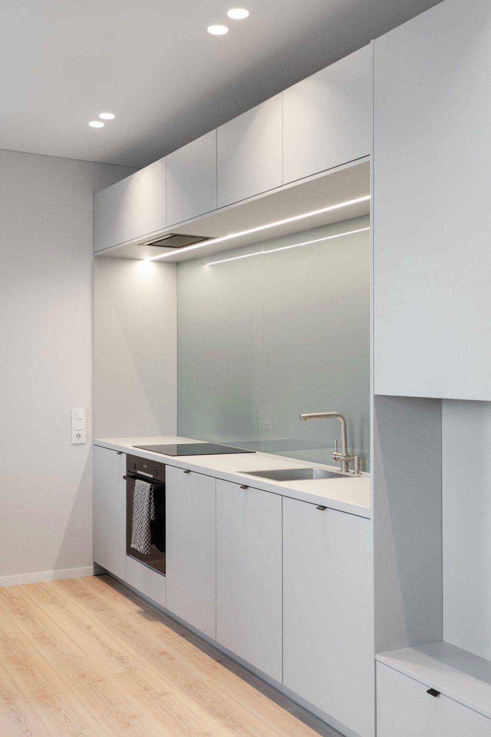 IKURES_gelezinkelio-butas_0297