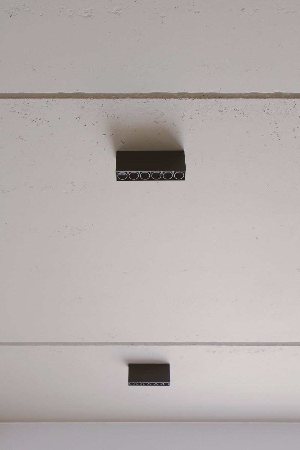 IKURES_oranzinis-kompaktisko-buto interjeras_218