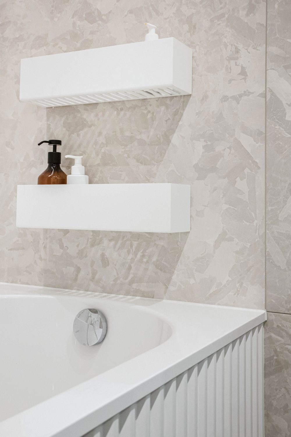 fotografė – Mona Avik