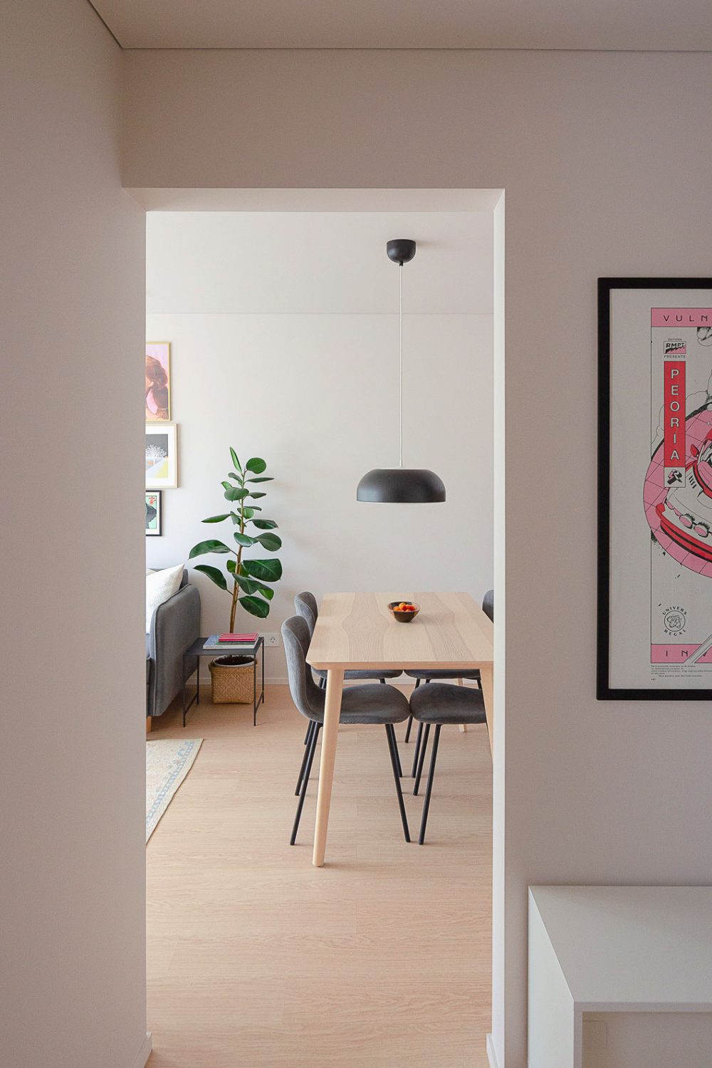 IKURES_rausvasis-butas_0068