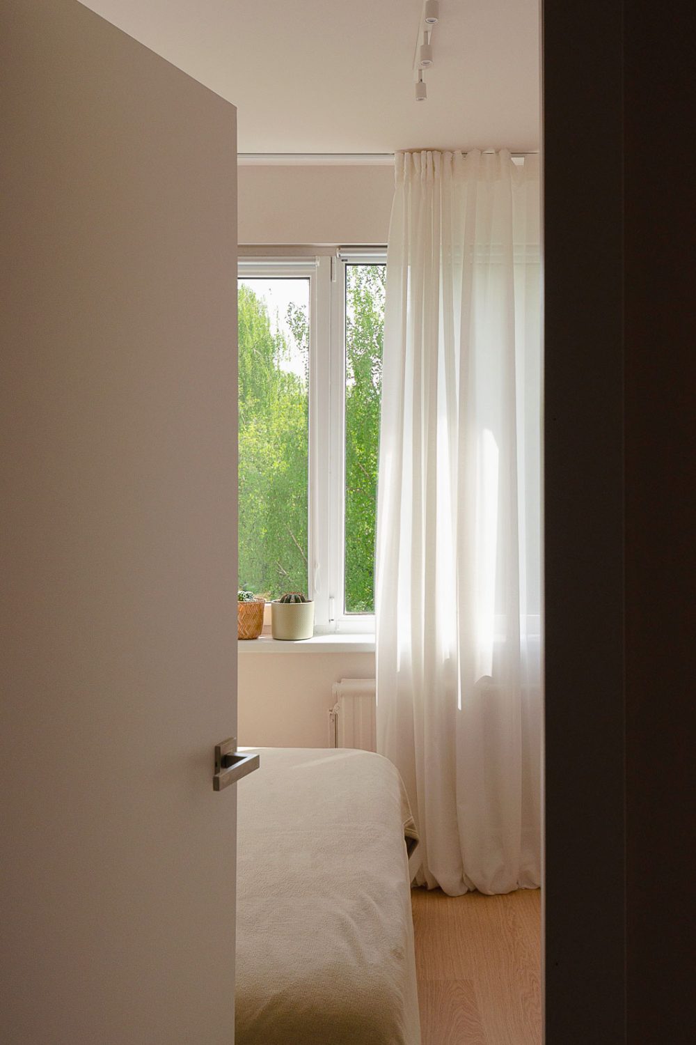 IKURES_rausvasis-butas_0127