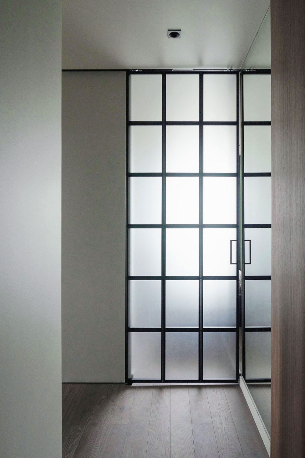 IKURES_zaliasis-butas_0069