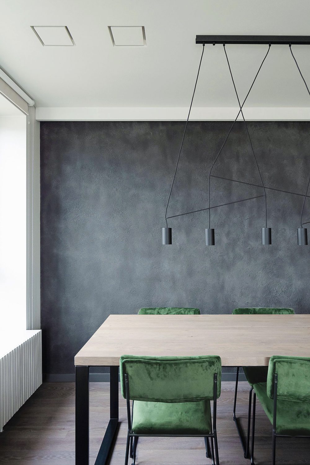 IKURES_zaliasis-butas_0132